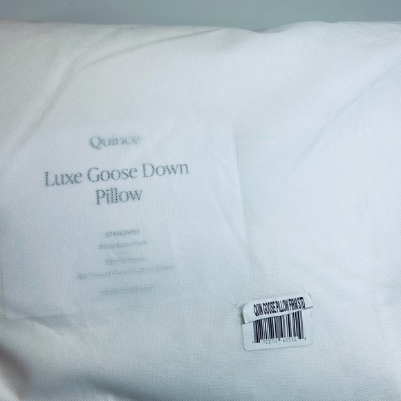 QUINCE Luxe Goose Down Pillow Firm/Extra Firm Standard 9483 - Picture 7 of 13
